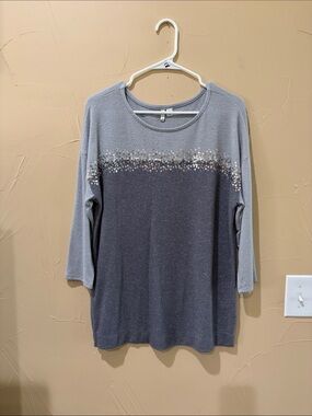 Cato Two-Tone Gray Sequin Knit Pullover